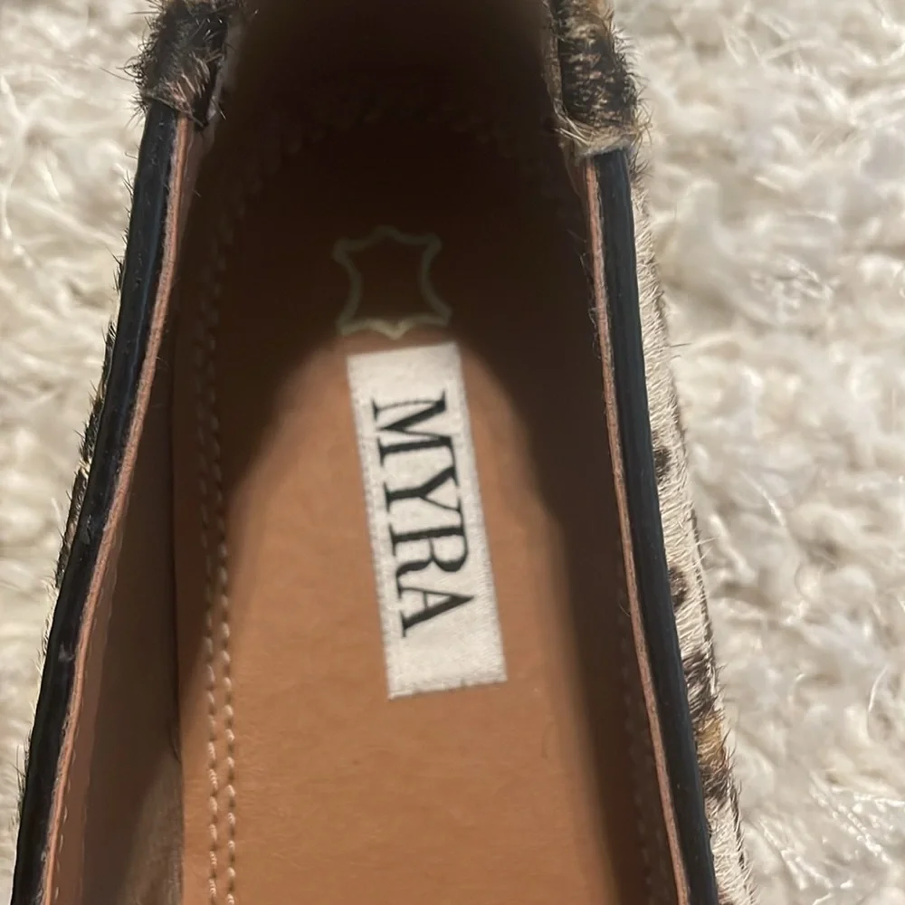 Myra Bag Women’s Slip On Sneakers Size 9 Leopard AIRY CASUAL Genuine Cowhide
